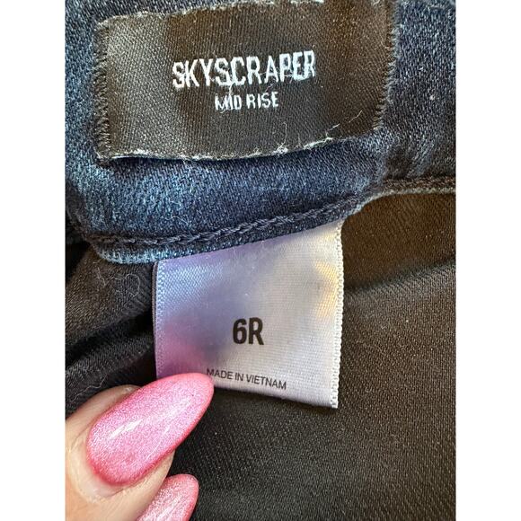 Express Skyscraper Mid Rise Skinny Jeans Dark Wash Slit Hem Size 6R - Picture 4 of 8
